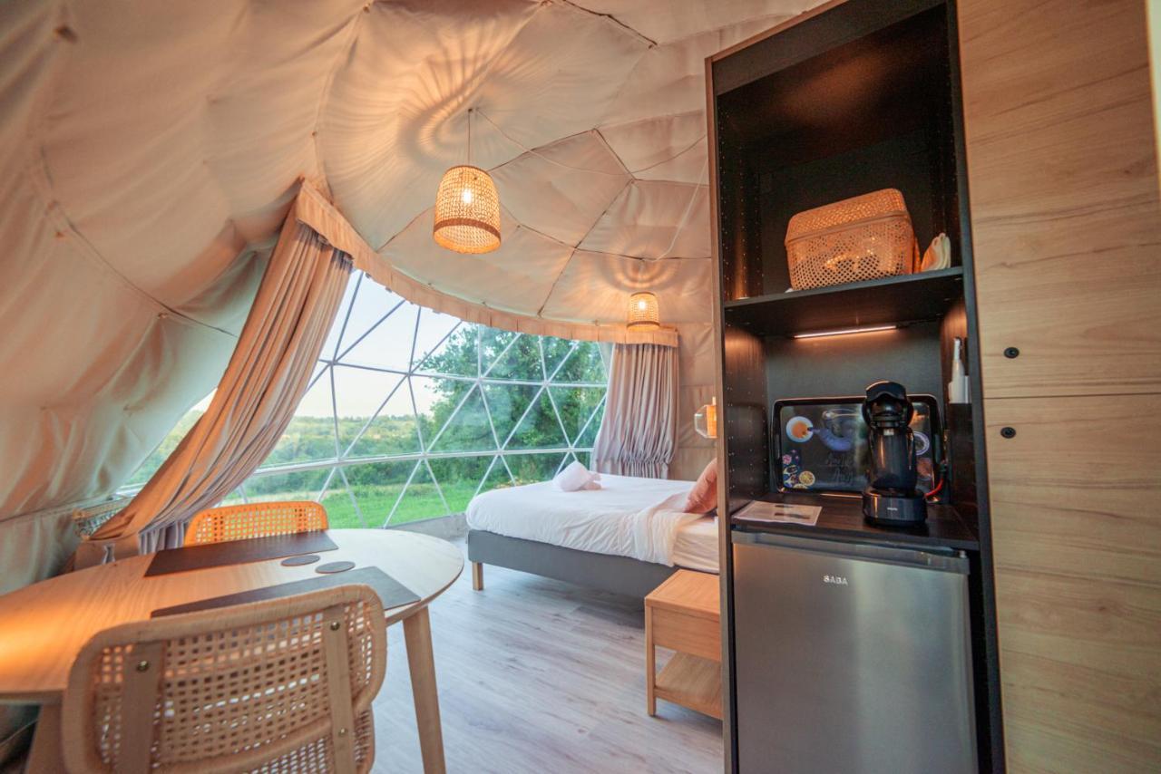 Luxe tent Au Champ De L'insolite Miers